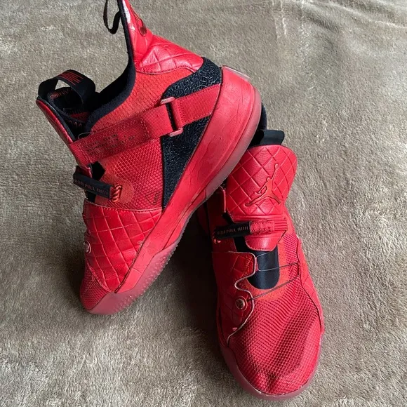 Air Jordan XXXIII (GS) Basketball Shoes