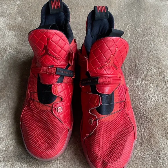 Air Jordan XXXIII (GS) Basketball Shoes