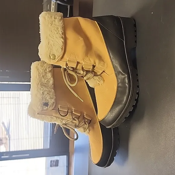 Jambu, Northgate  waterproof women's boots.