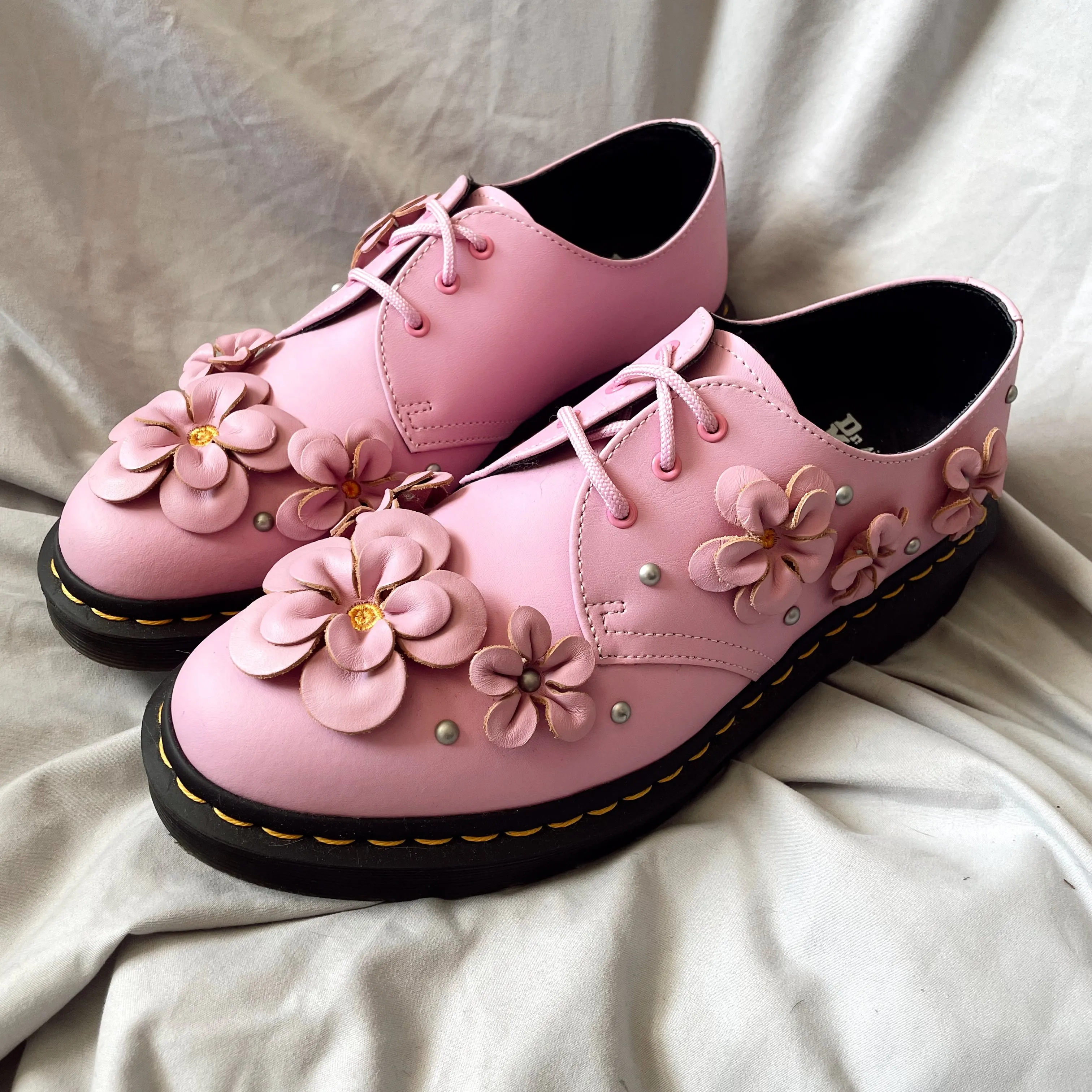 Pink 3D Flower Oxfords