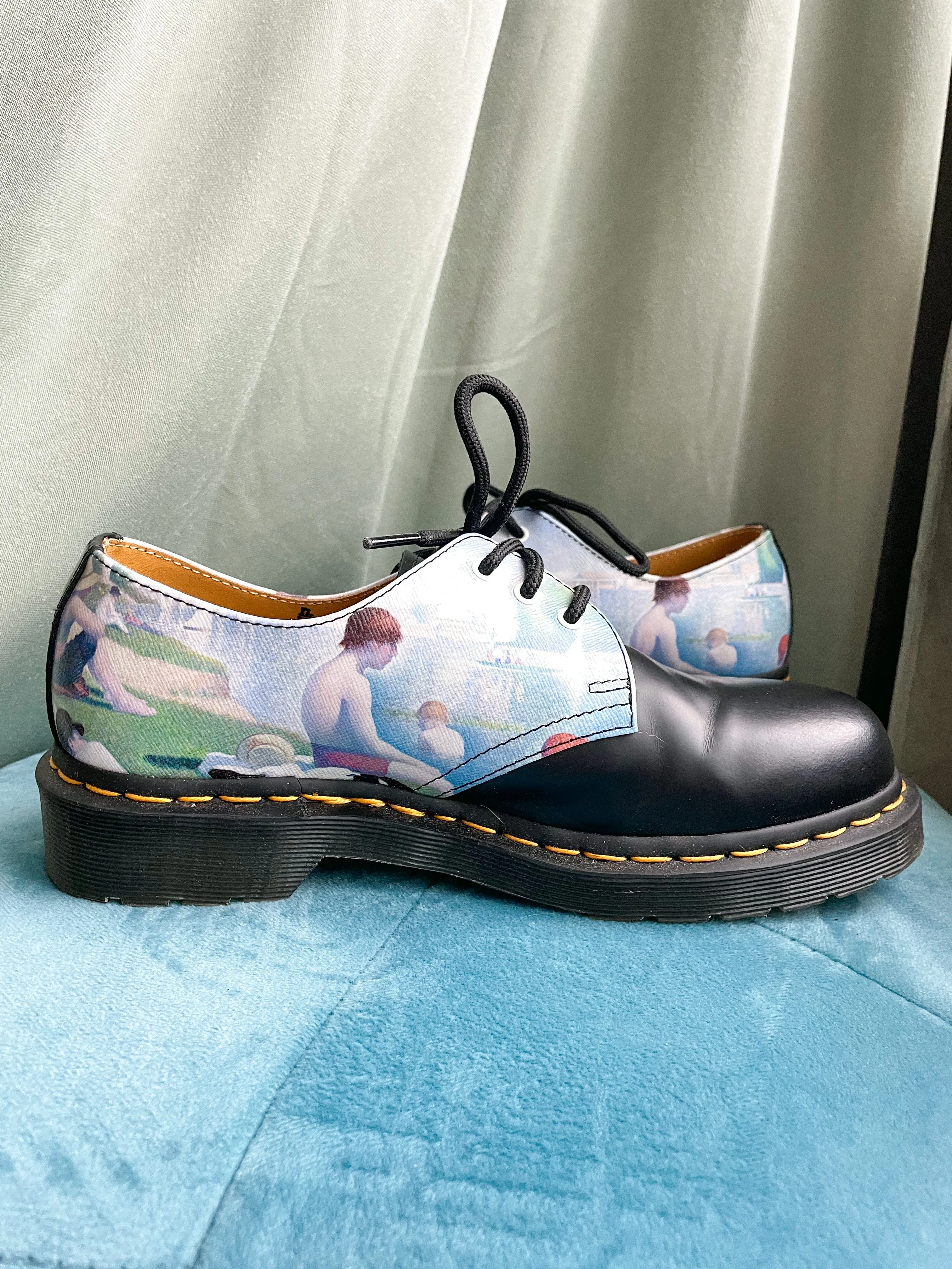 Seurat Oxfords
