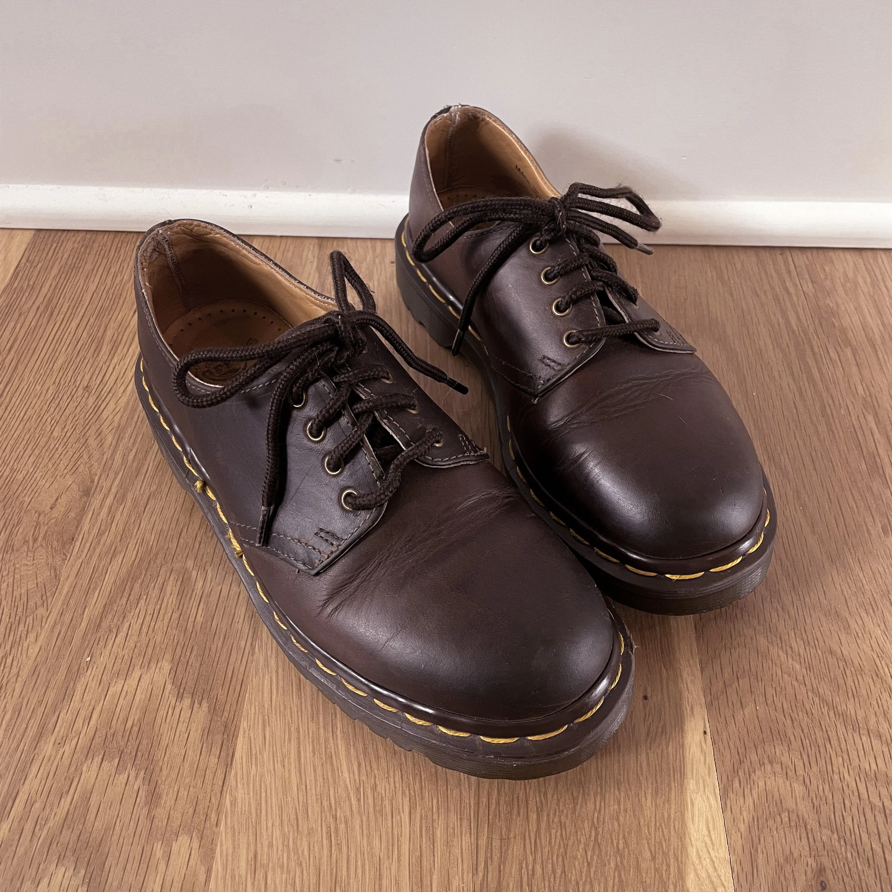 Vintage Brown Oxford