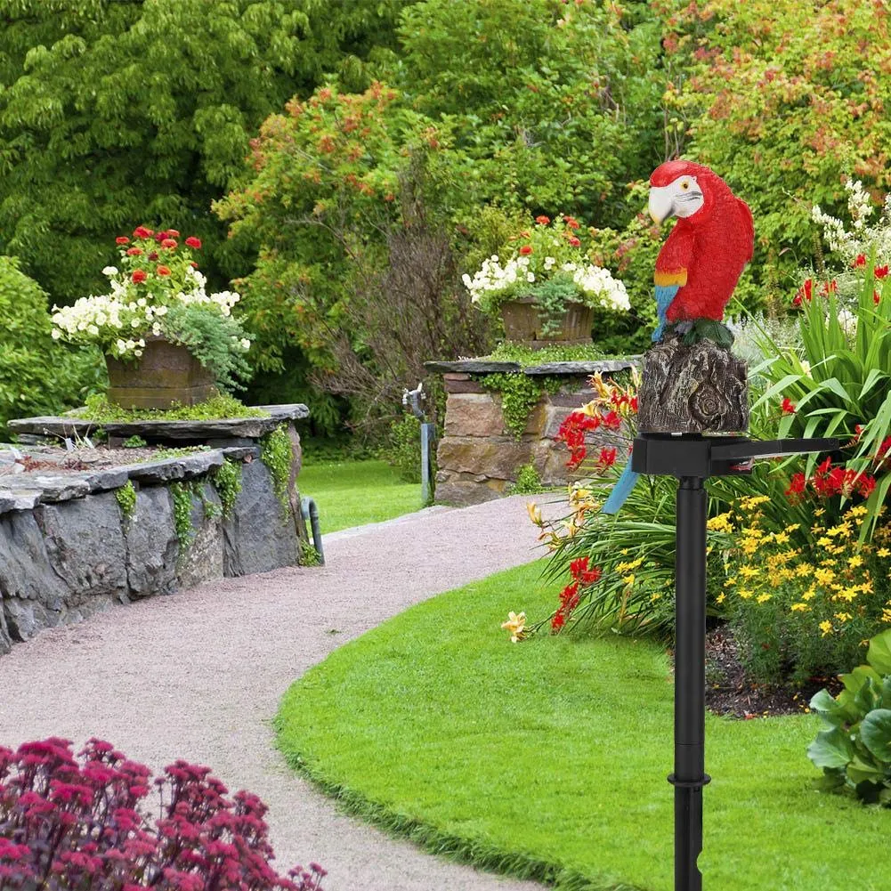 Woowooh Outdoor Solar Parrot Garden Light
